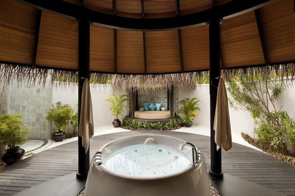 Hilton Maldives Iru Fushi Resort & Spa Dhigurah  Facilidades foto
